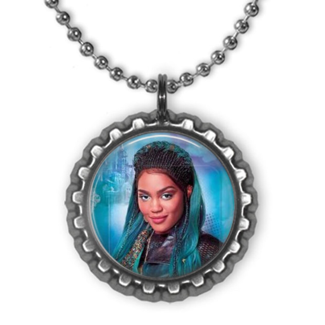 Disney DESCENDANTS UMA 3D Bottle Cap Necklace Gift for